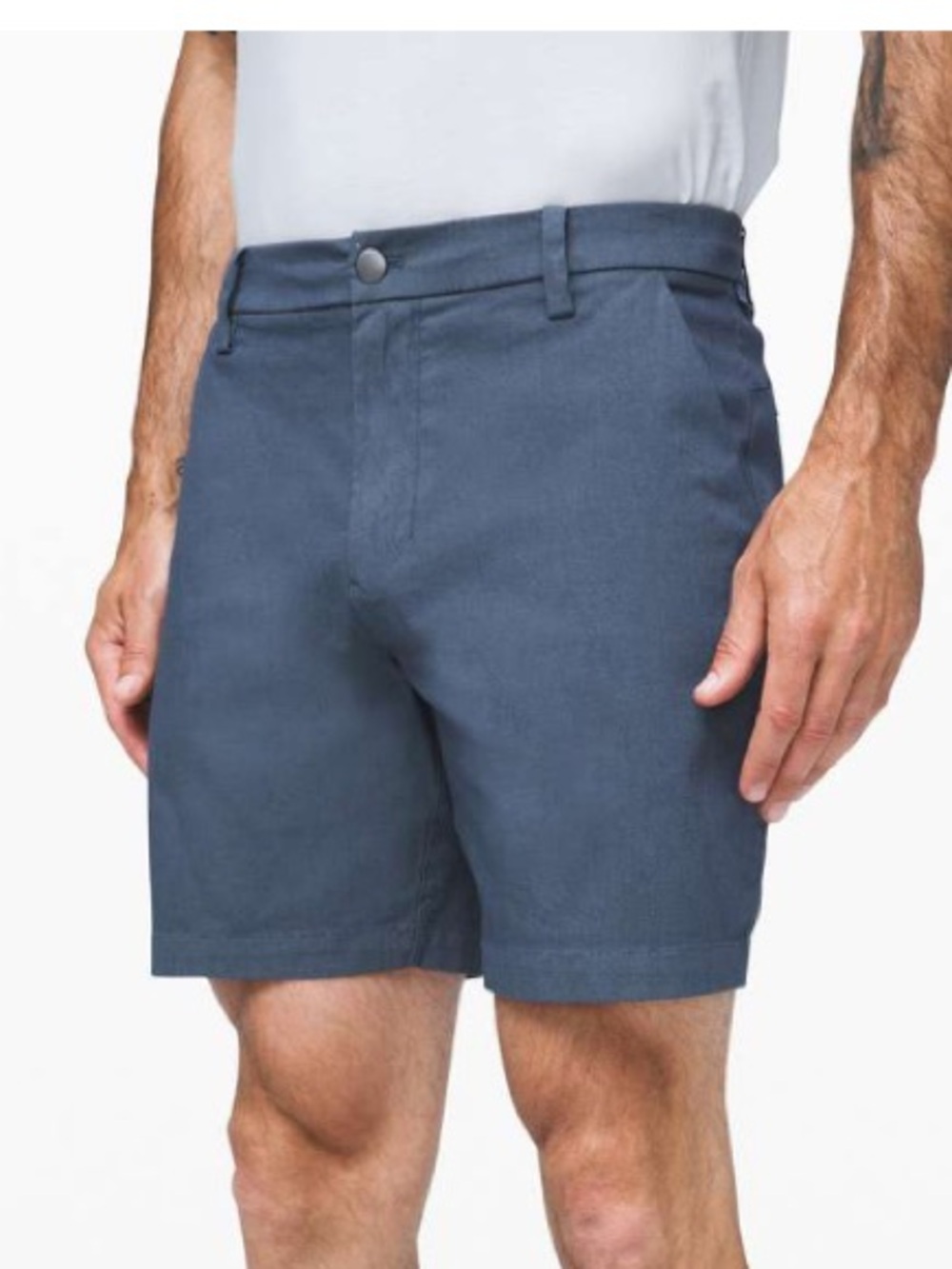 Lululemon Commission men’s Short 9” inseam Size 38 blue w/pockets